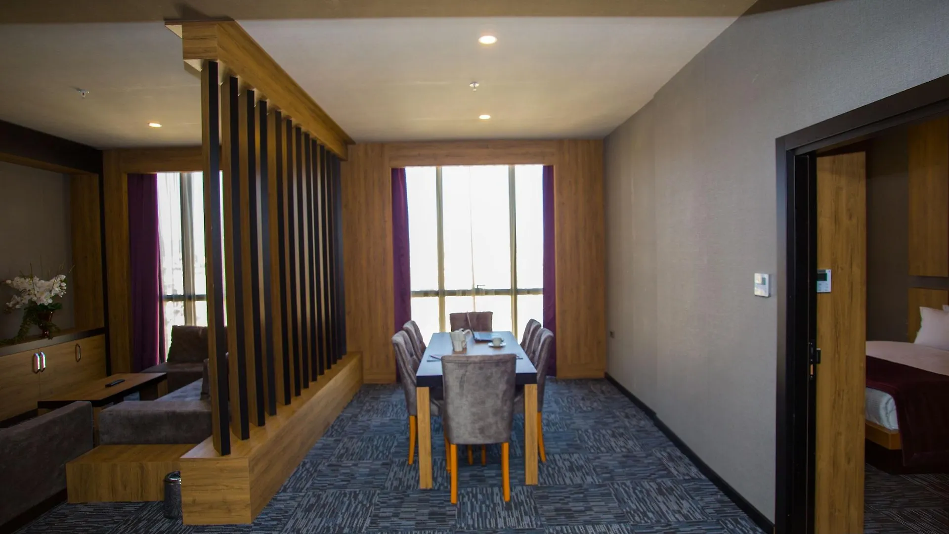 אנטליה Sky Business Hotel טורקיה