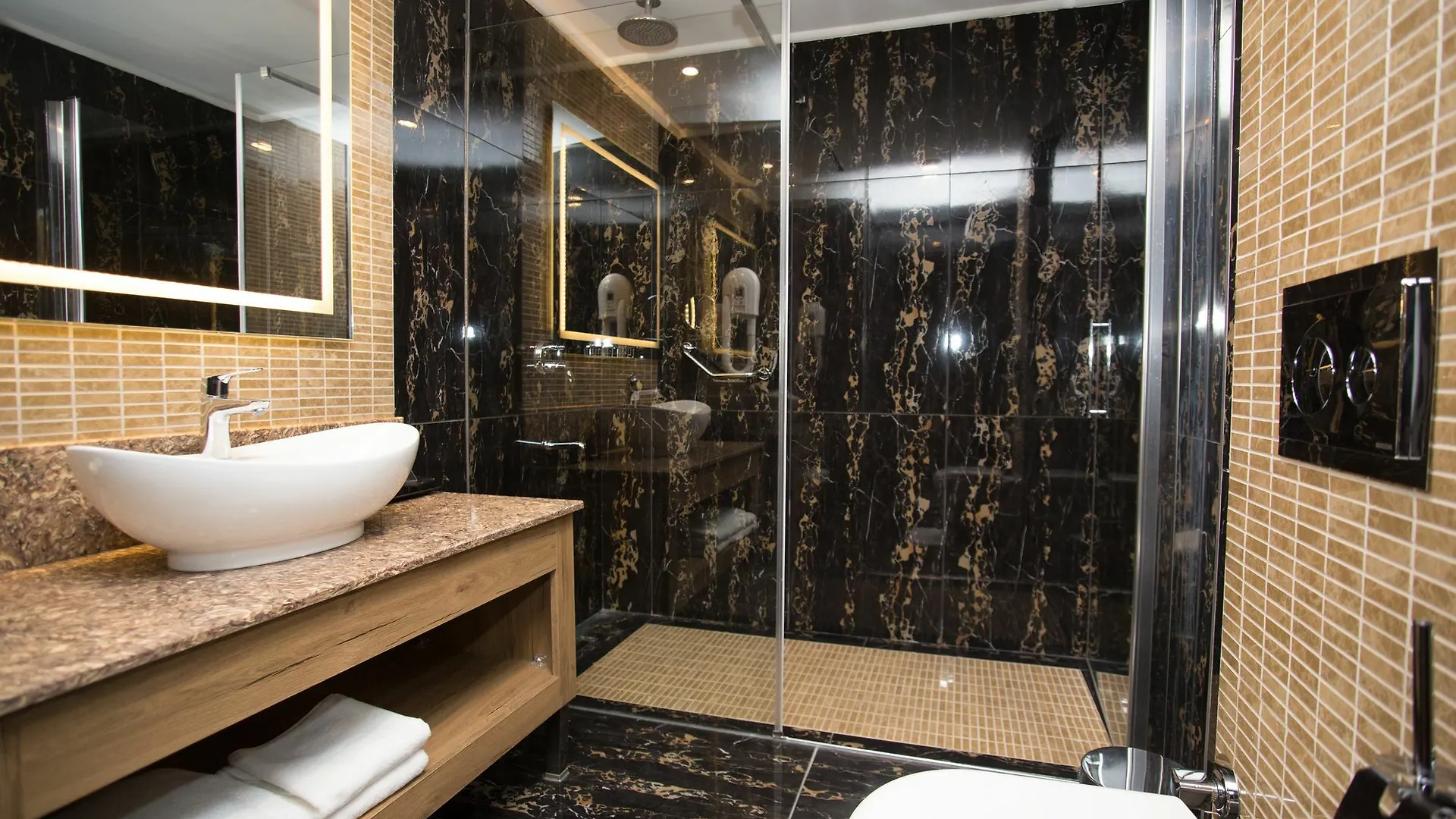 Sky Business Hotel Antalya