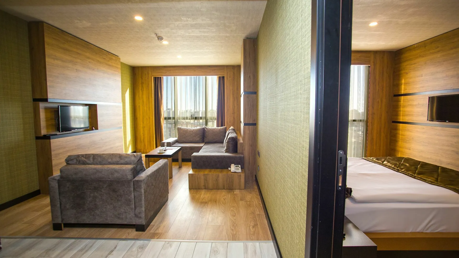 Sky Business Hotel Анталья