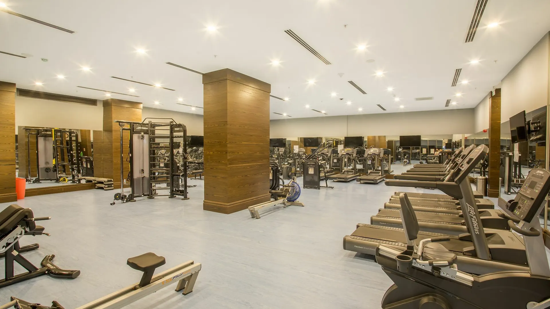Sky Business Hotel Анталья